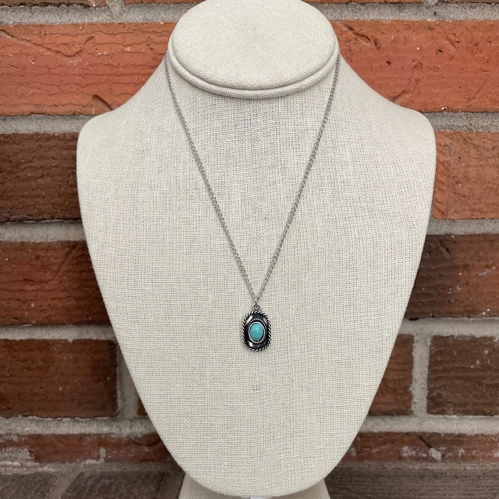 Faux Turquoise Cowboy Hat Necklace - Picture 2 of 2
